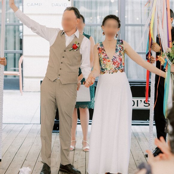 Colorful Floral Lace Wedding Dress -- Excellent Condition! - Picture 5 of 8